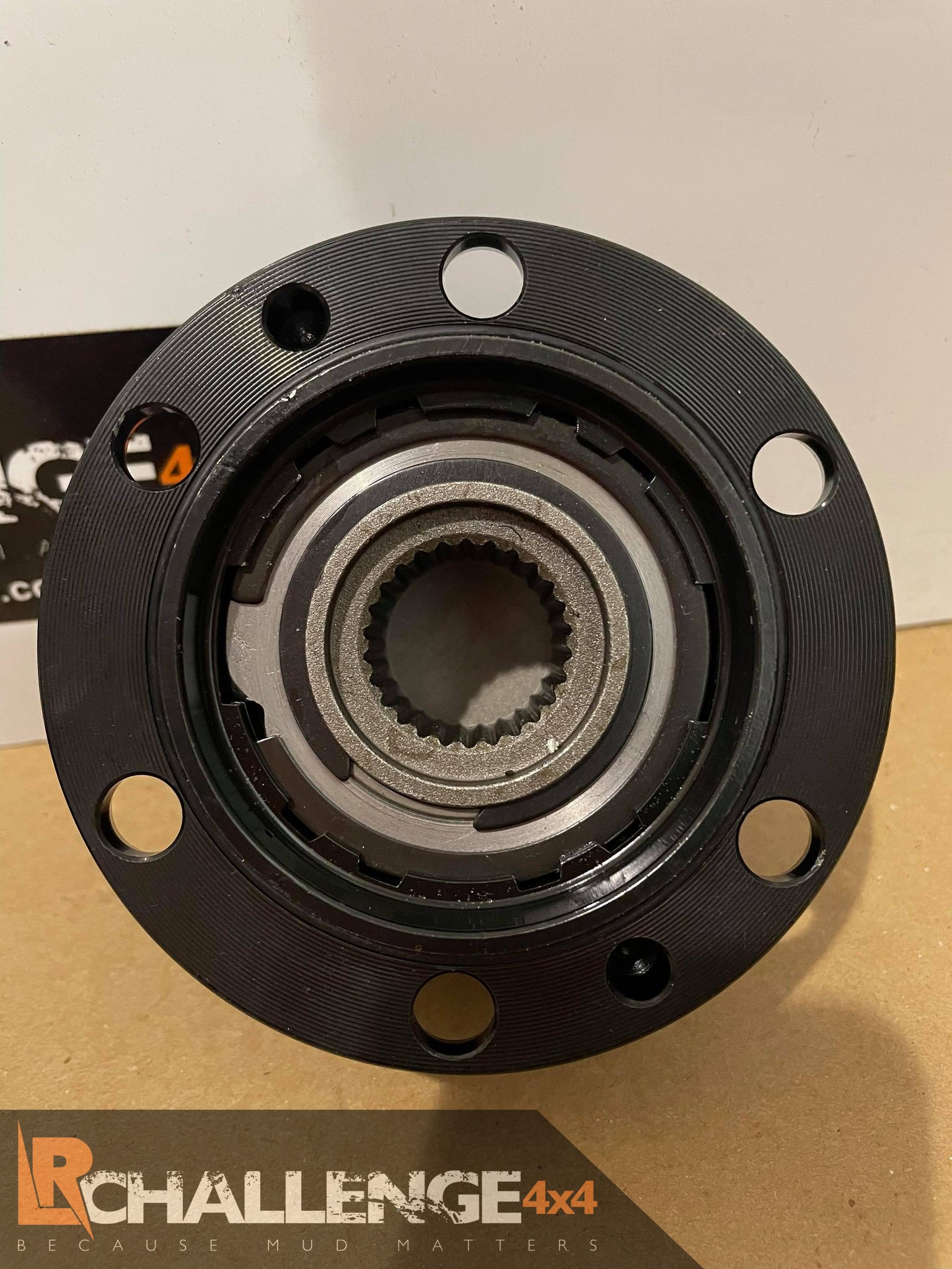 Suzuki Jimny SJ Vitara Free Wheeling Hubs Locking Hub pair 2 pieces