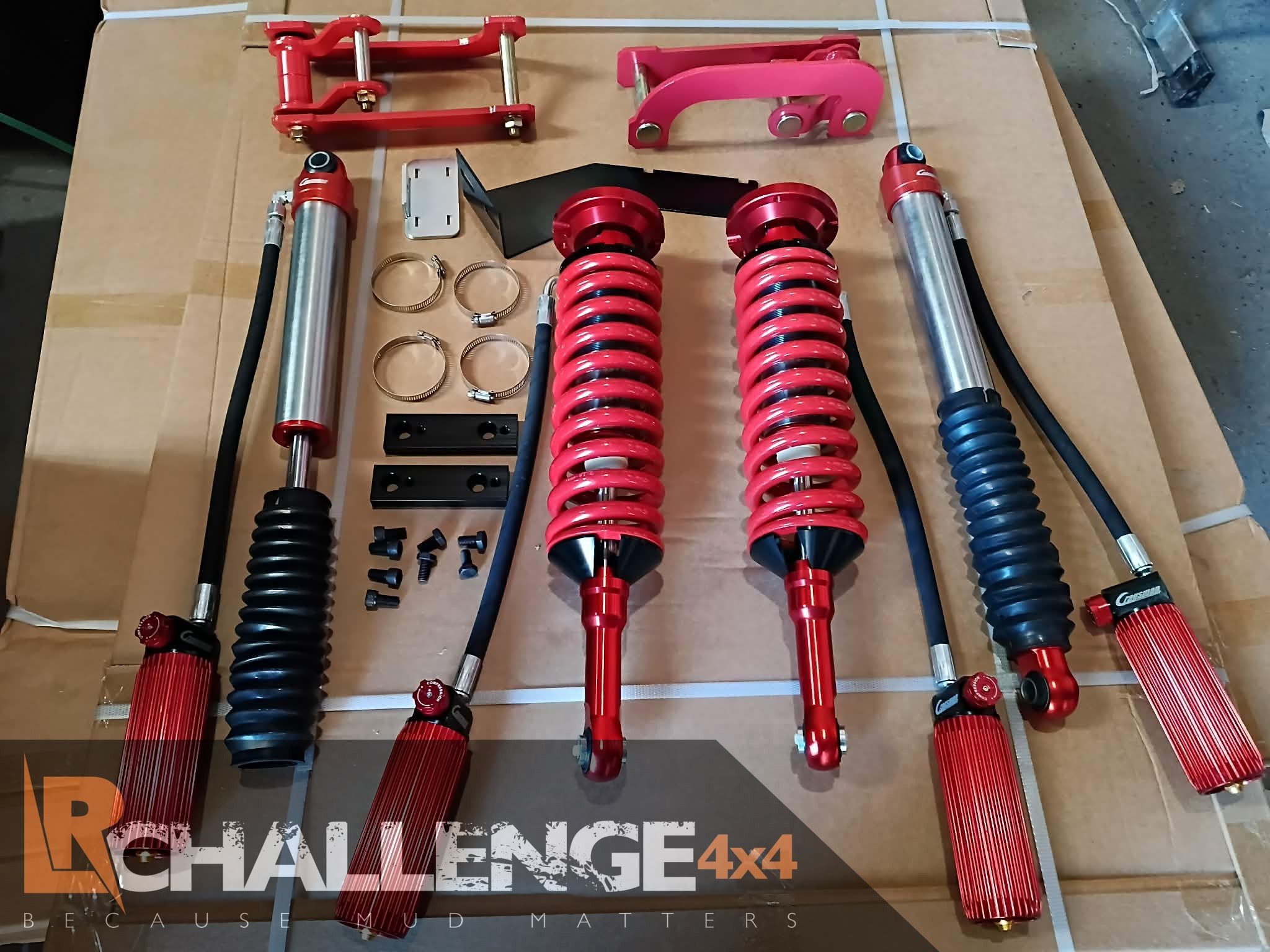 2.5″ Fully adjustable lift kit to fit the Hilux 2015 – 2015 models. Big bore compression adjustable shocks, complete kit front and rear