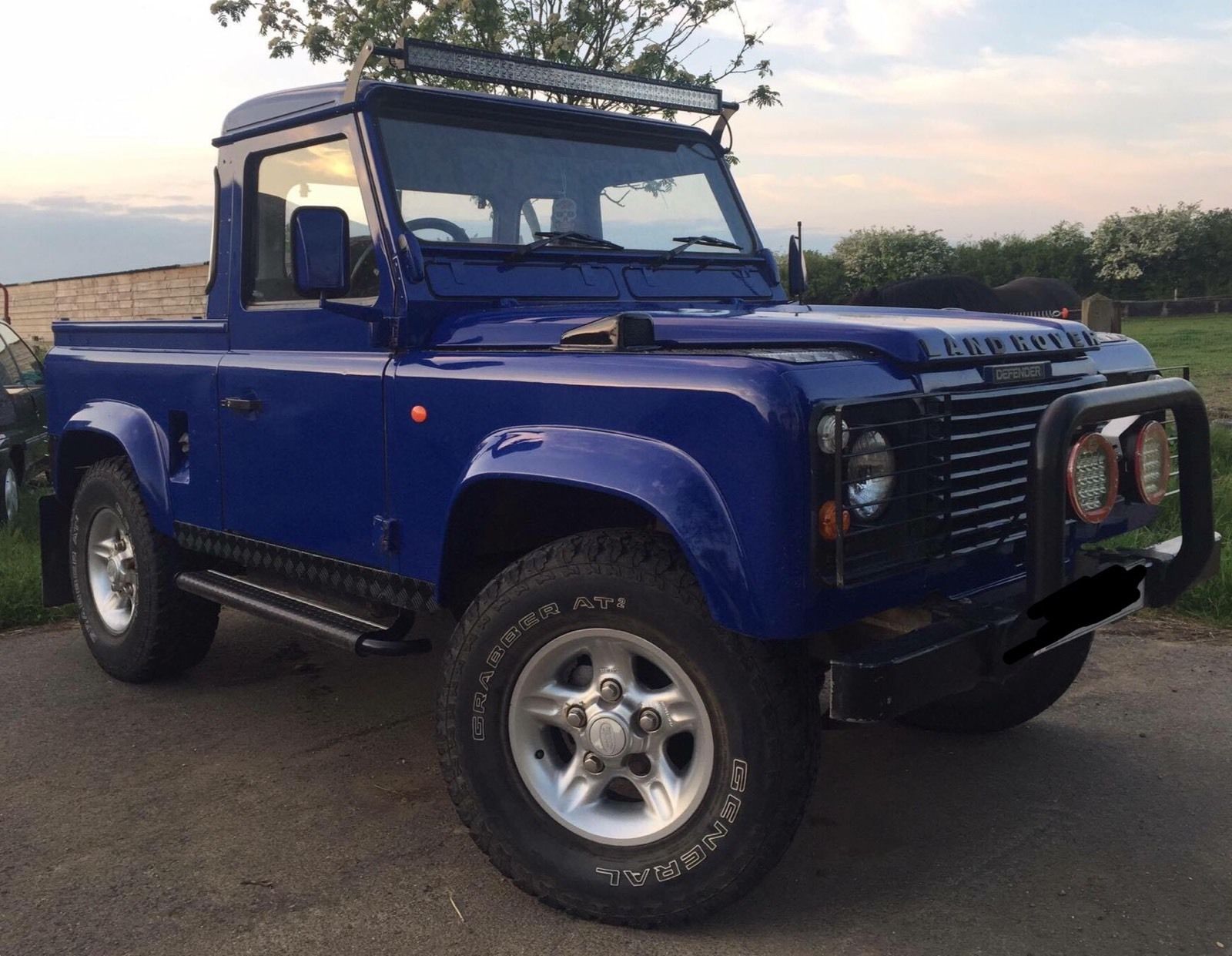 52'' LED Light Bar full set up to Fit Land Rover Defender Inc