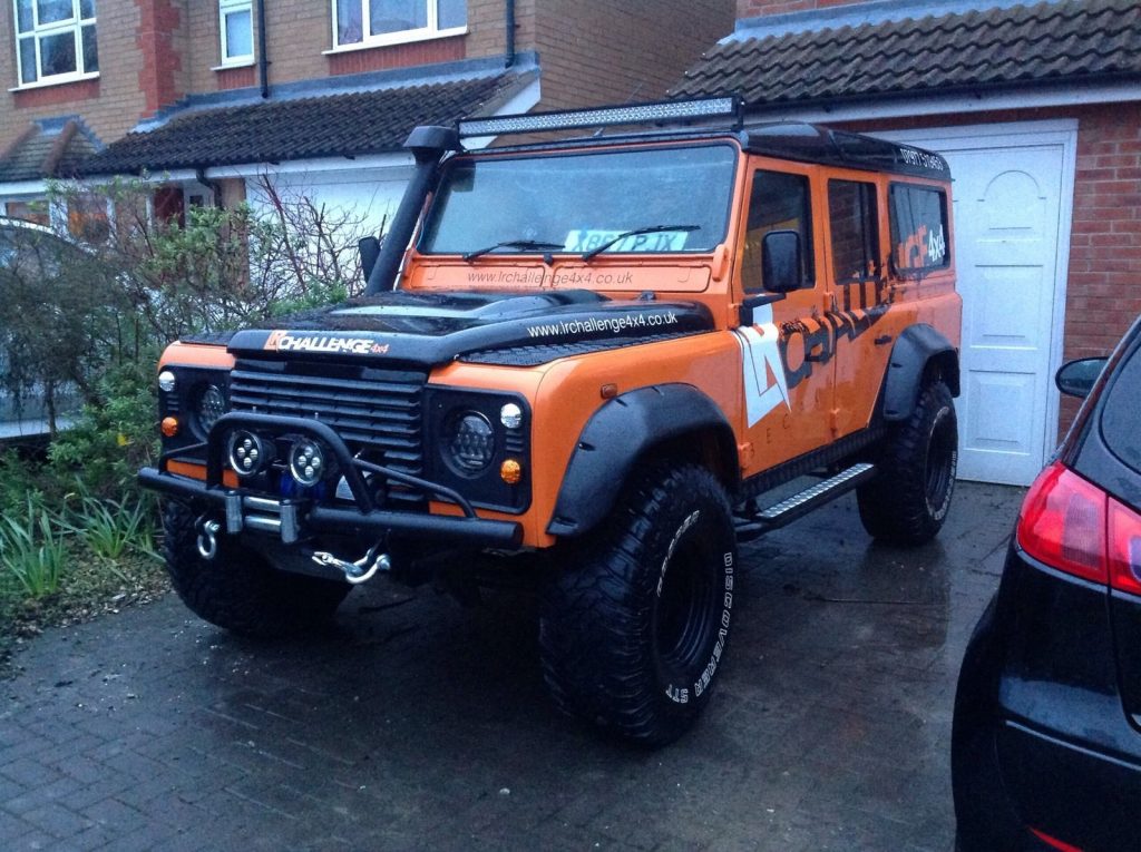 Land Rover Defender 90 110 Wide Arch Kit Retro Modern Style Great Kit LR Challenge