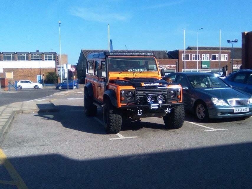 land rover defender Upgraded Original colour LED Side Light Kit